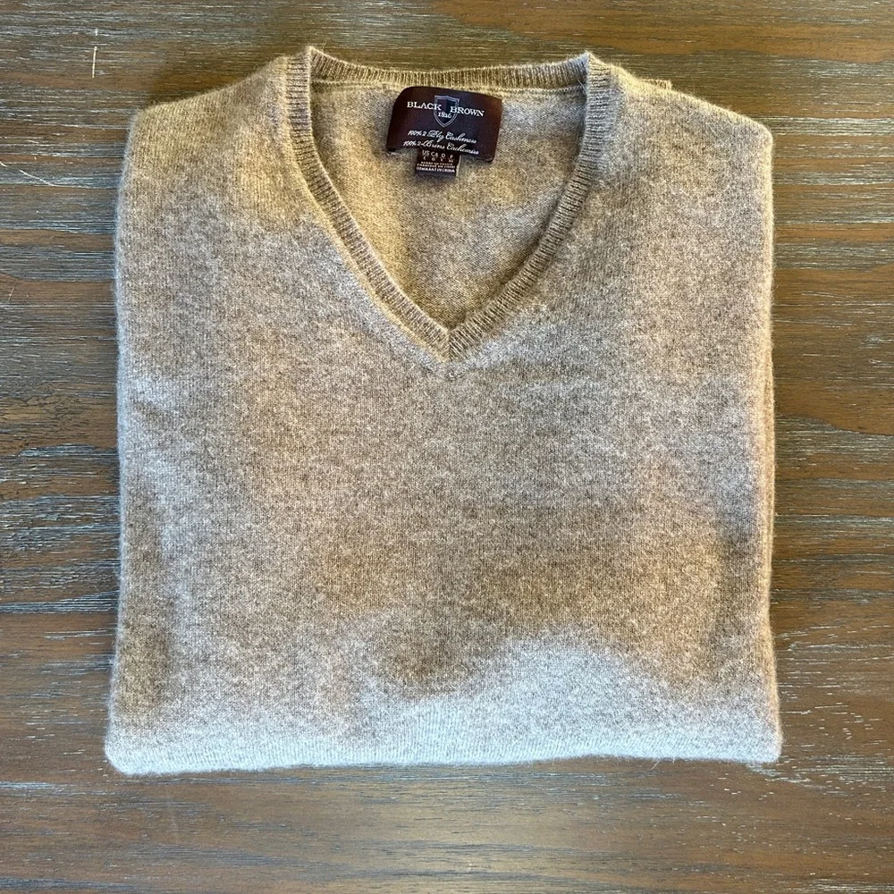 Black Brown 1826 100% Cashmere V-Neck Beige Marled Sweater Large